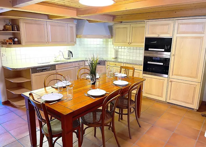 Thun Alps Scenic Views And Concierge By Swisshut * Därligen